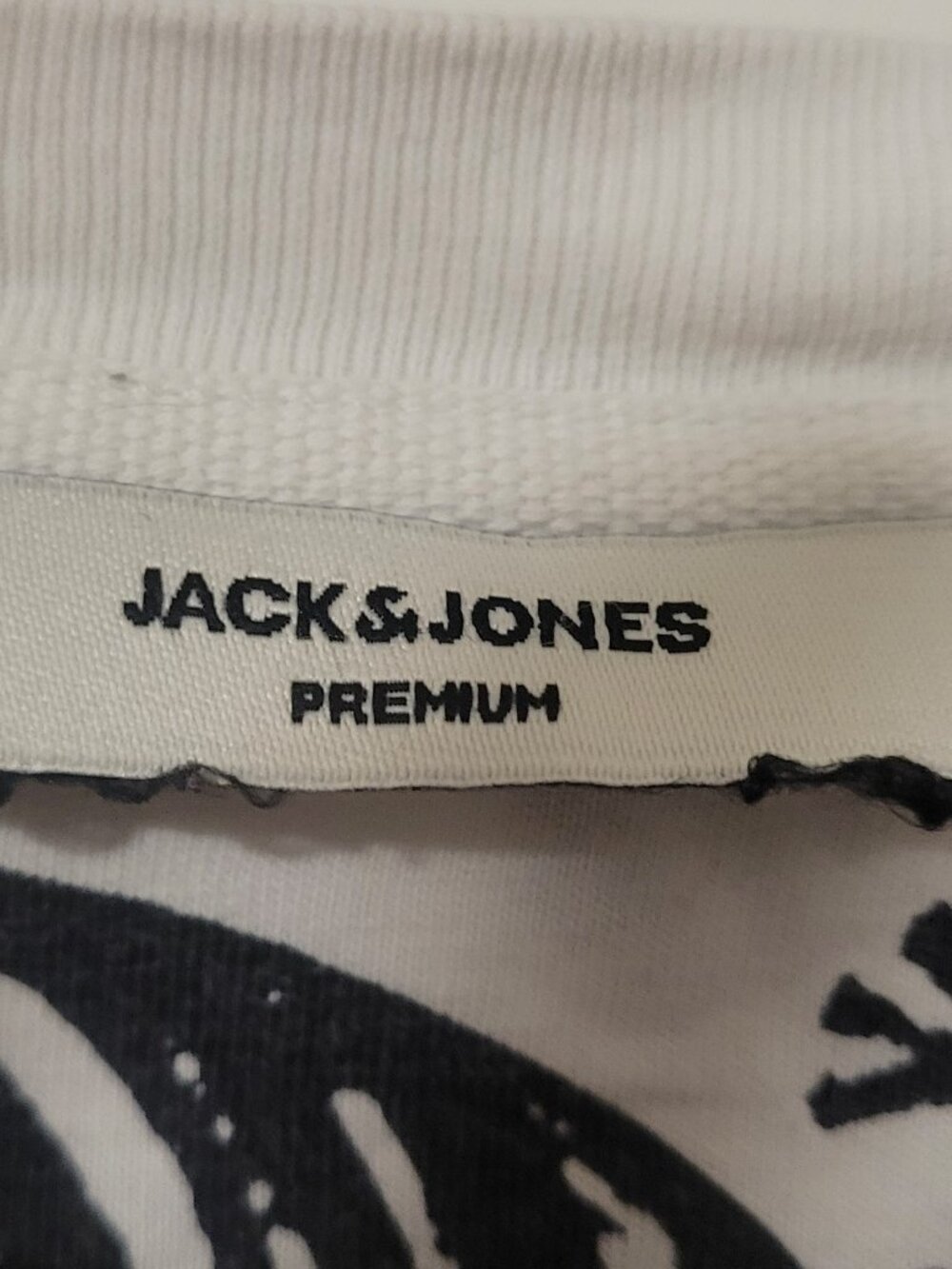 Jack & Jones Premium Palm Leaf Print Crew Neck T-Shirt - White - Size Large - Picture 4 of 6
